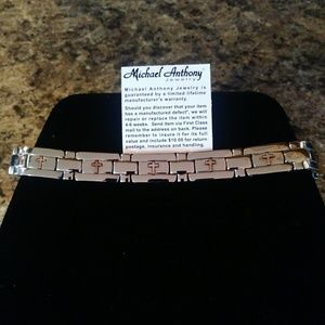 MEN'S Silver Bracelet w/Cross Inlays